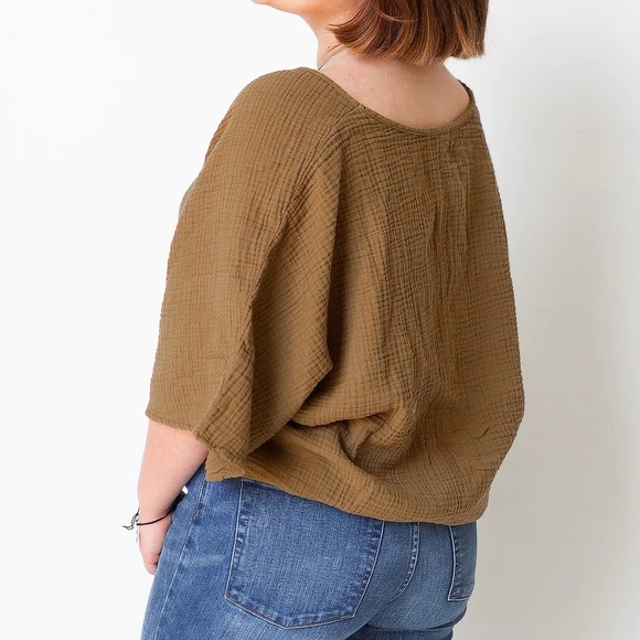 SUUNDAY GAUZE DOLMAN TOP IN TAPENADE sz S - Picture 2 of 8